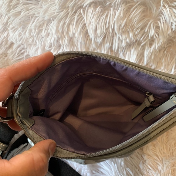 COACH Ashley Pleated Swingpack Crossbody Shoulder Bag, Silver Gray Mix Small - Picture 5 of 6